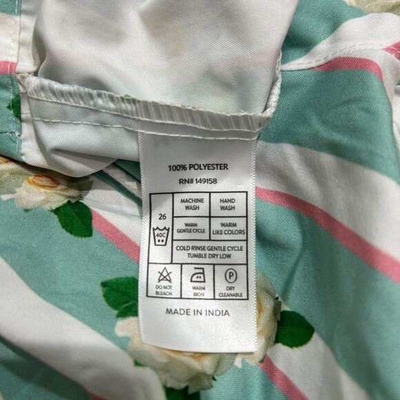 Triumph over Tragedy Men's Floral Swim trunks - Picture 4 of 6